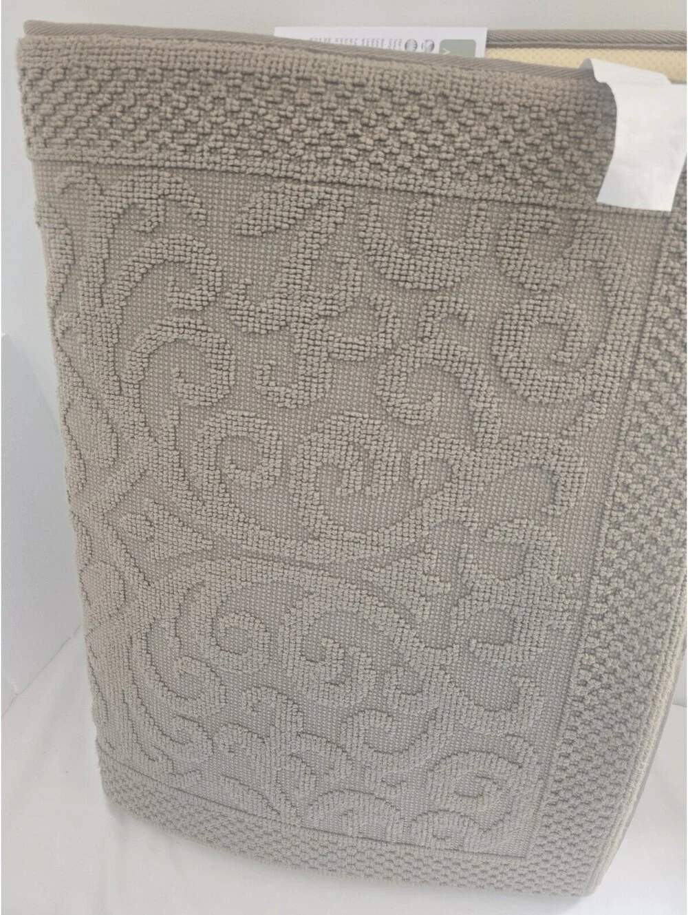 Scroll Foam Bath Mat – 24